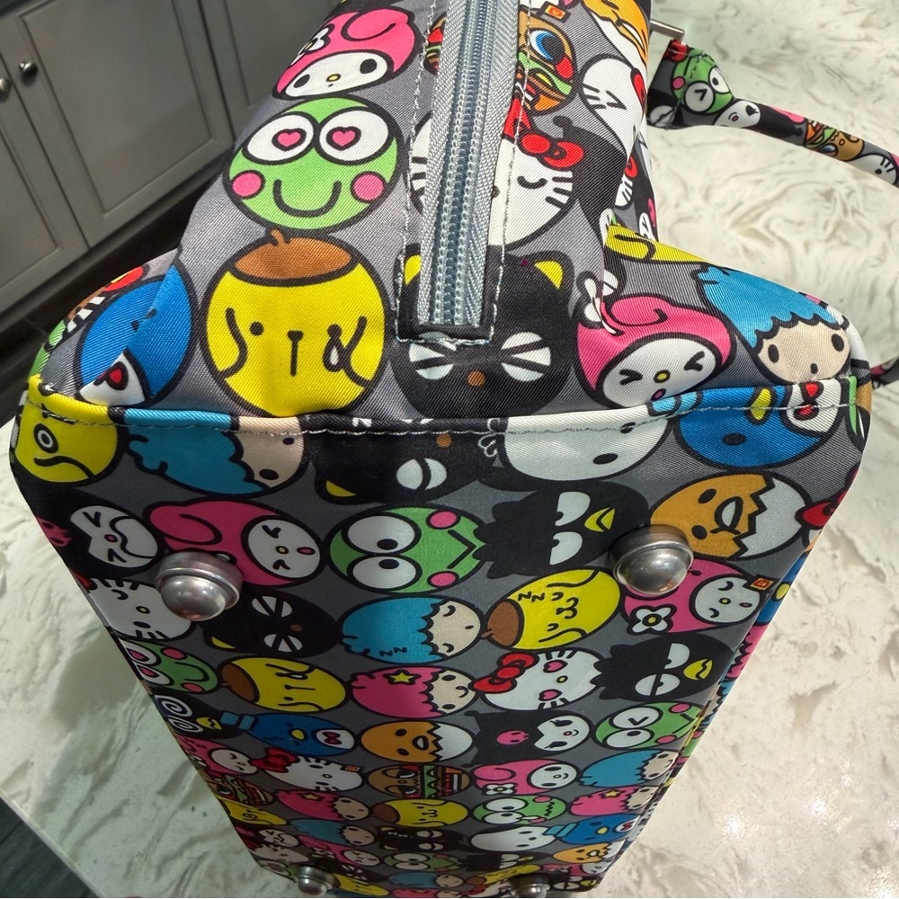 Jujube Hello Kitty Be Classy Like New Sanrio Hello Friend - Picture 14 of 16
